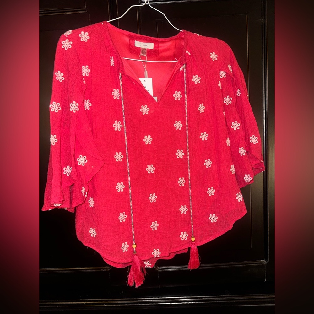 Women’s blouse, red size medium